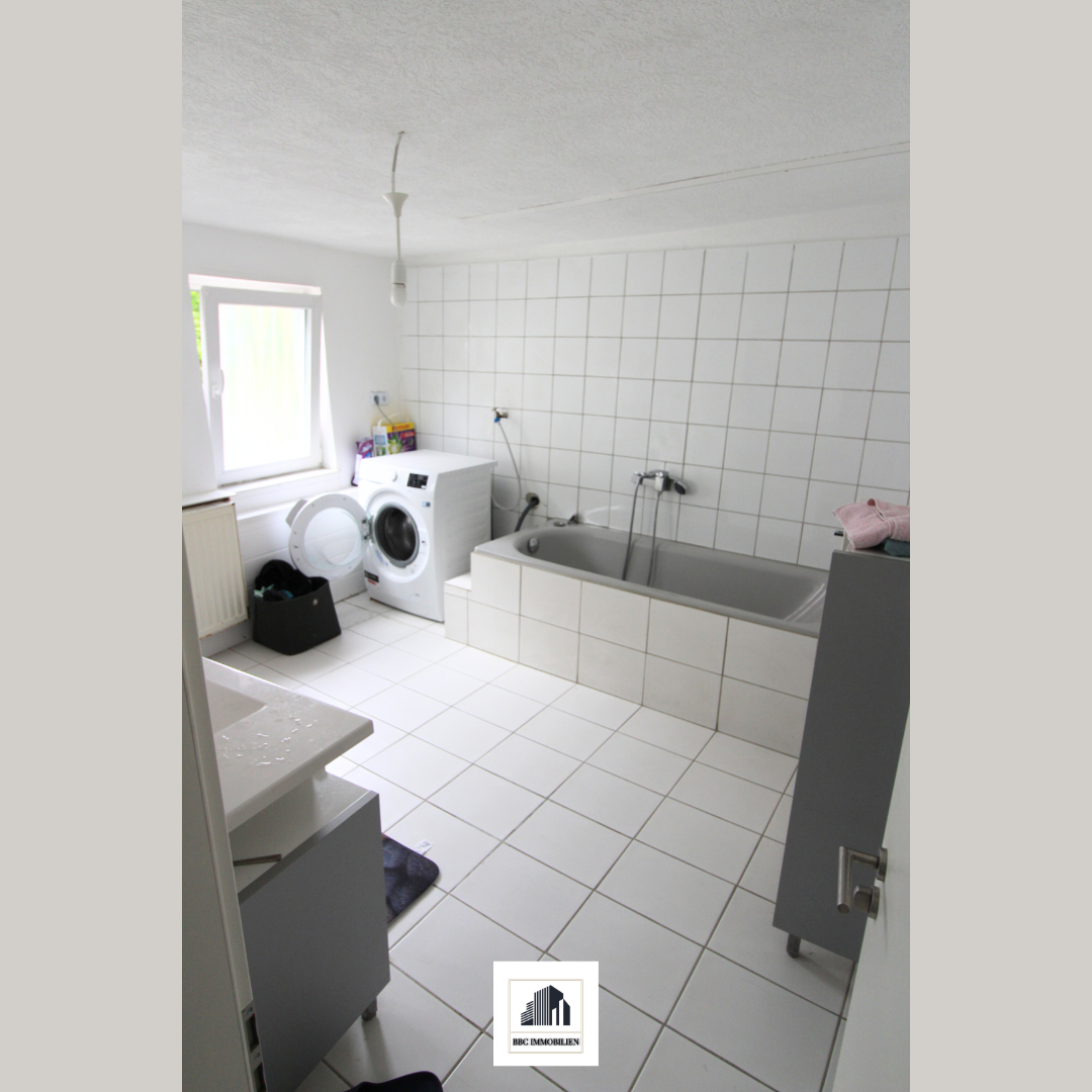 Wohn- und Geschäftshaus mit 4 Wohneinheiten – Solide Kapitalanlage in Kirchheim/Teck