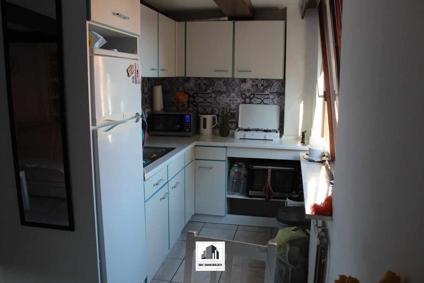 Rechte Seite eines modernen Dreifamilienhauses – Komplett saniert und vielseitig nutzbar! (72108 Ergenzingen)