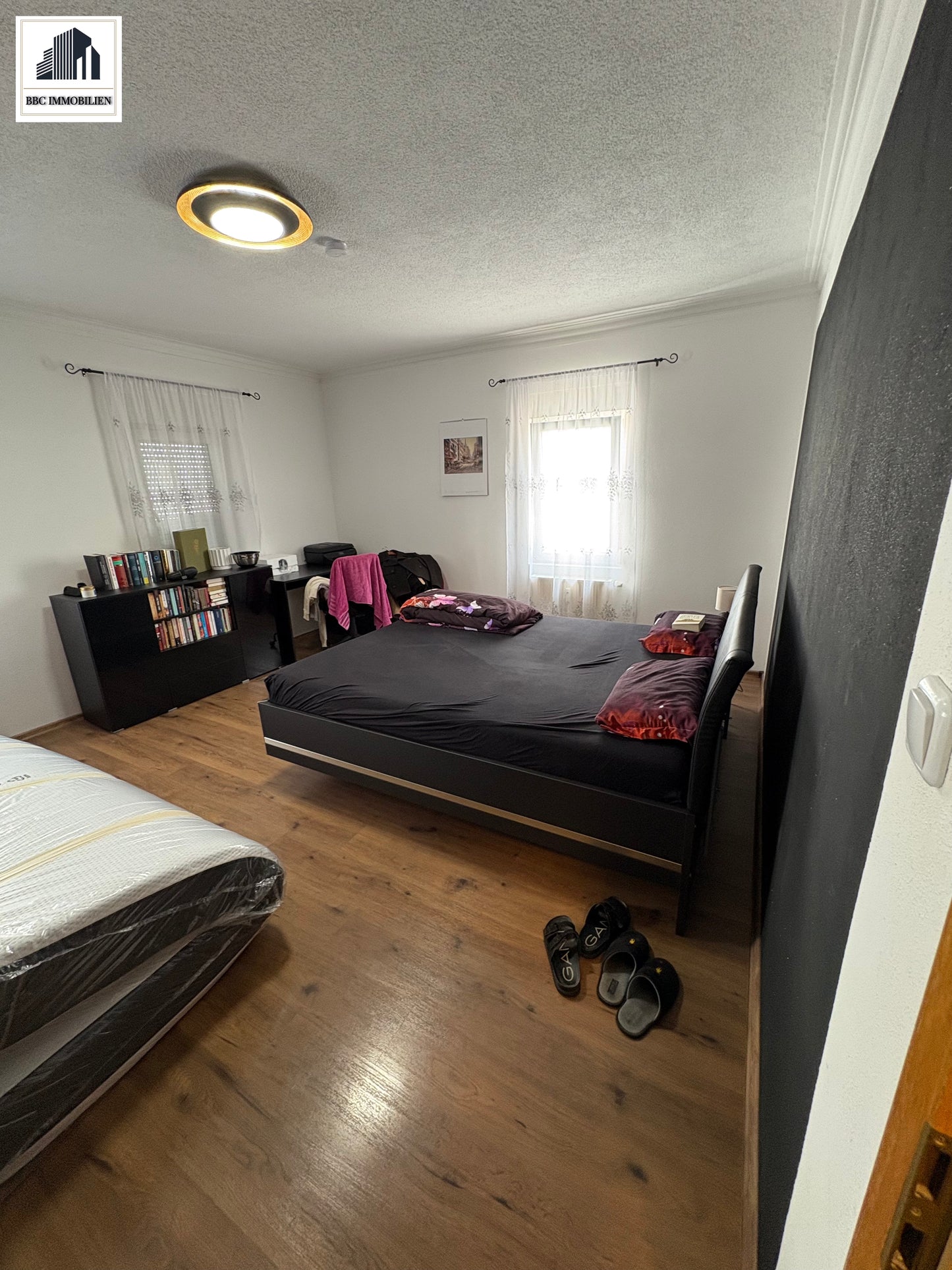 Investieren, einziehen, profitieren – attraktives 3 Mehrfamilienhaus in Bad Urach!