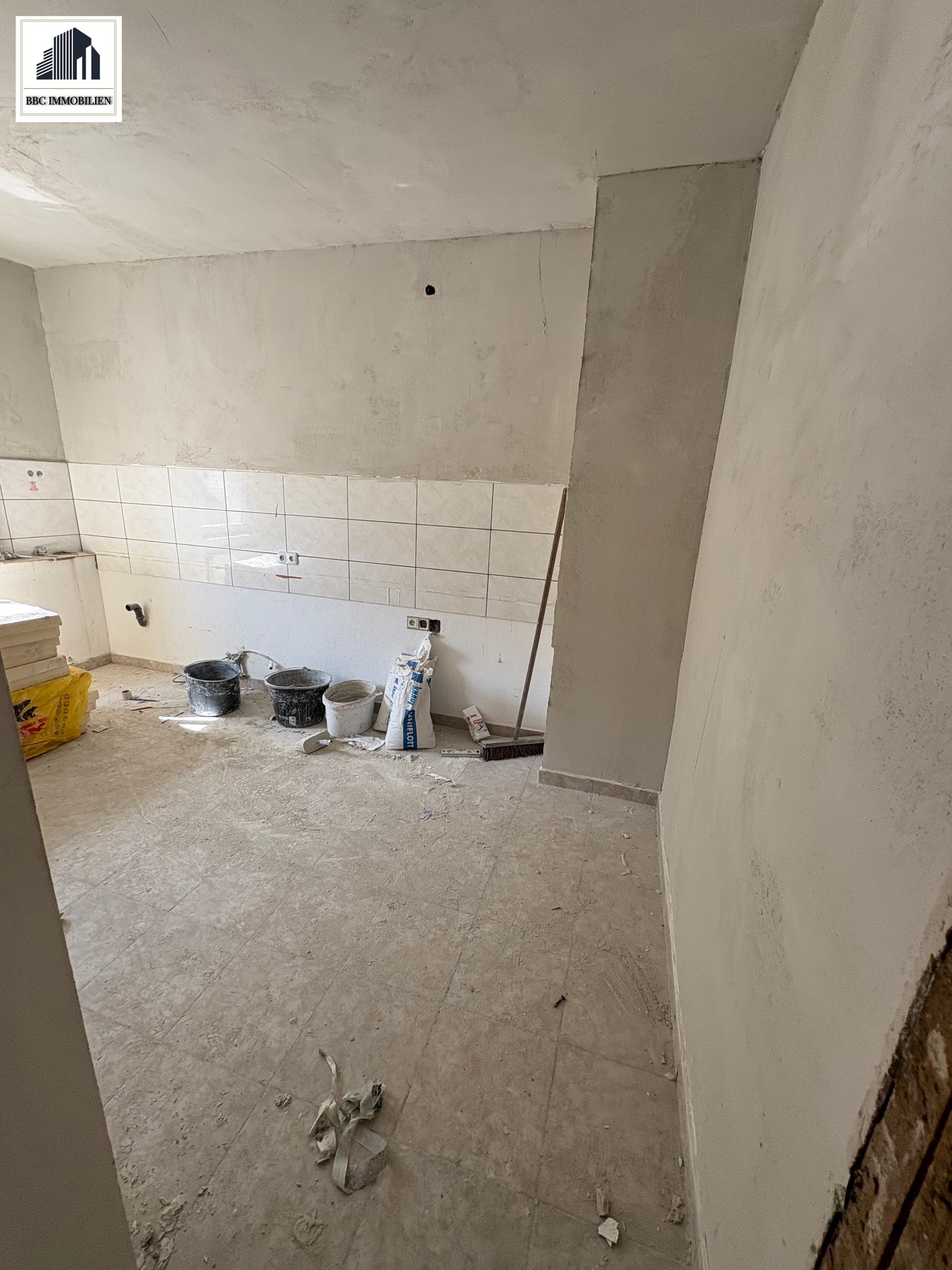 Investieren, einziehen, profitieren – attraktives 3 Mehrfamilienhaus in Bad Urach!