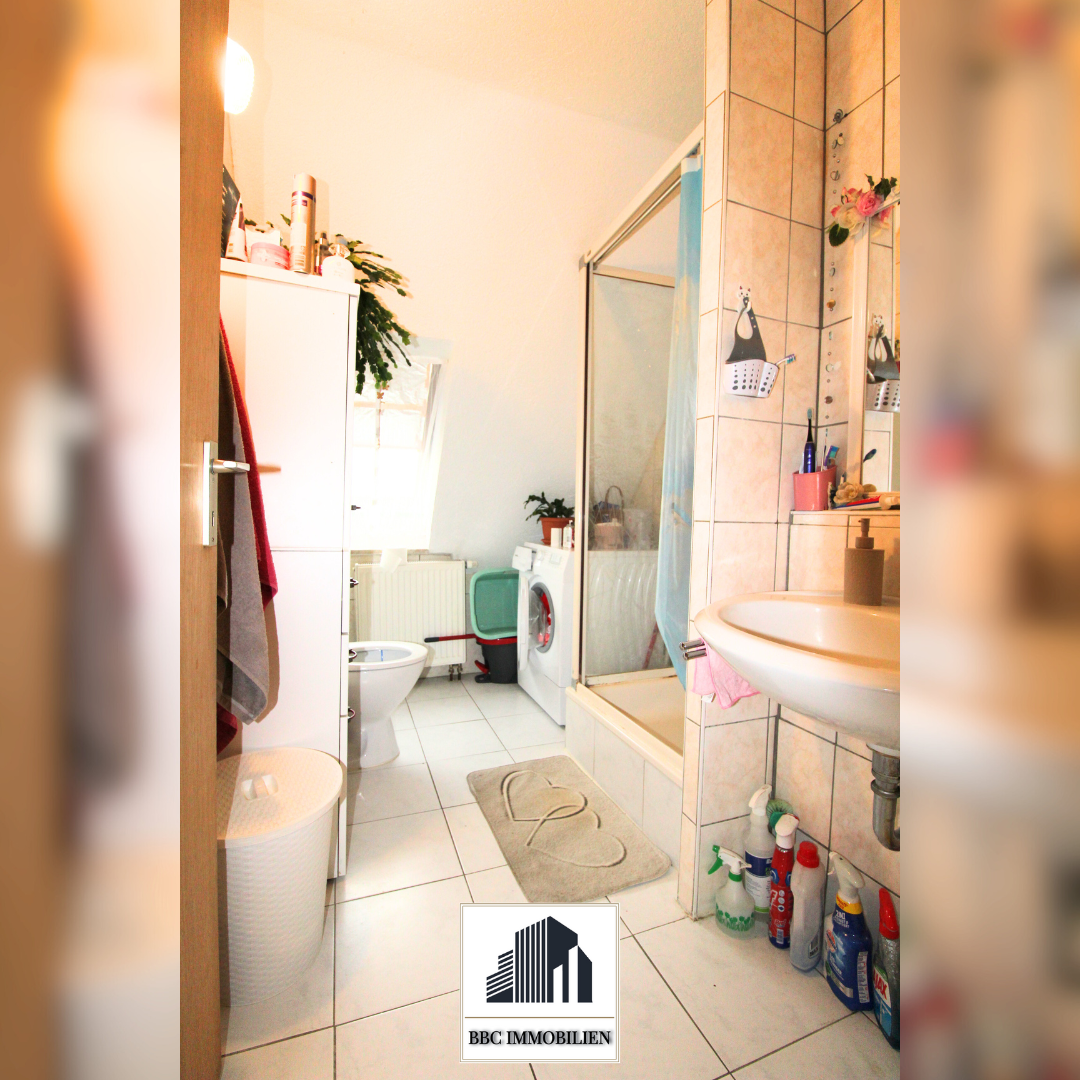 Großzügiges Zweifamilienhaus mit Ausbaupotenzial zum 3-Familienhaus – mit Garten, Garage und Gewölbekeller!
