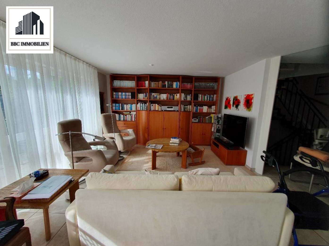 Einladende Doppelhaushälfte mit modernem Komfort und viel Platz für die ganze Familie! (71083 Herrenberg-Kuppingen)