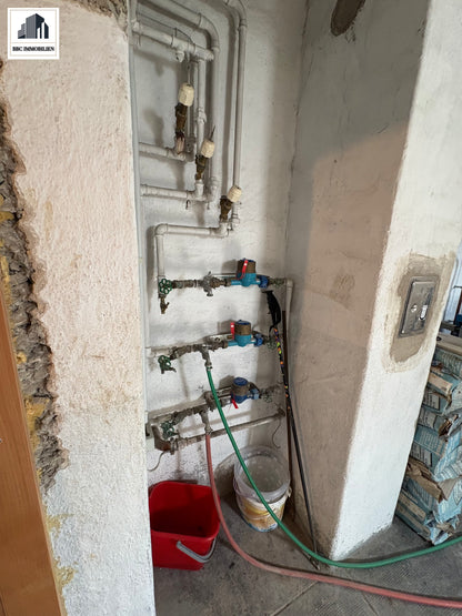 Investieren, einziehen, profitieren – attraktives 3 Mehrfamilienhaus in Bad Urach!