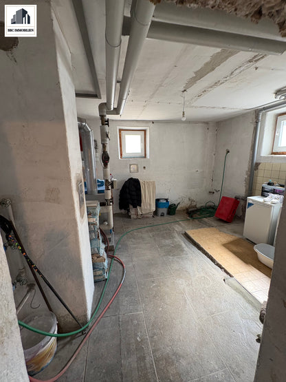 Investieren, einziehen, profitieren – attraktives 3 Mehrfamilienhaus in Bad Urach!