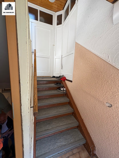 Investieren, einziehen, profitieren – attraktives 3 Mehrfamilienhaus in Bad Urach!