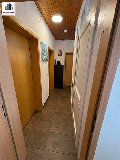 Investieren, einziehen, profitieren – attraktives 3 Mehrfamilienhaus in Bad Urach!