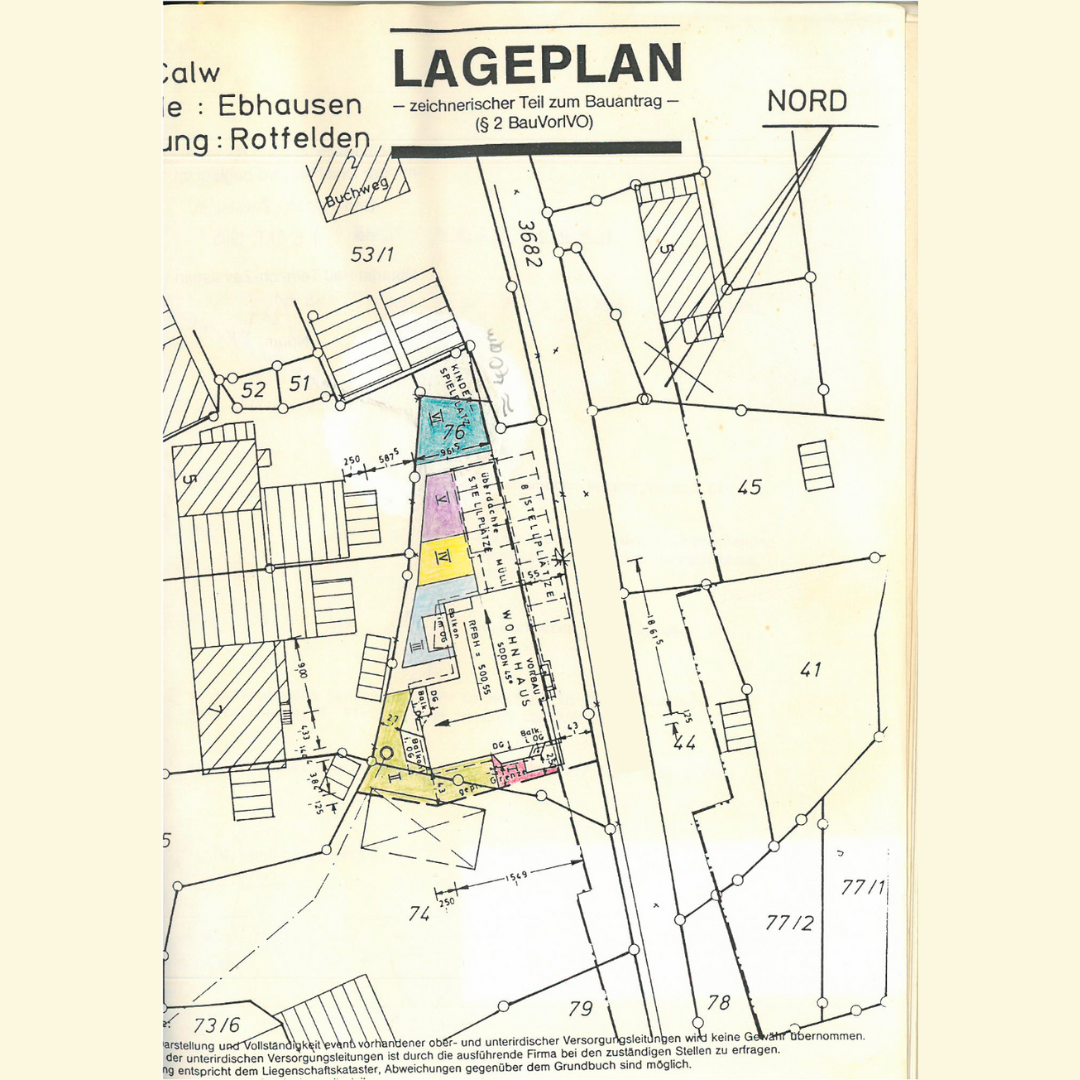Helle Dachgeschosswohnung mit Balkon, Gartenanteil und Stellplatz in gepflegtem Mehrfamilienhaus!