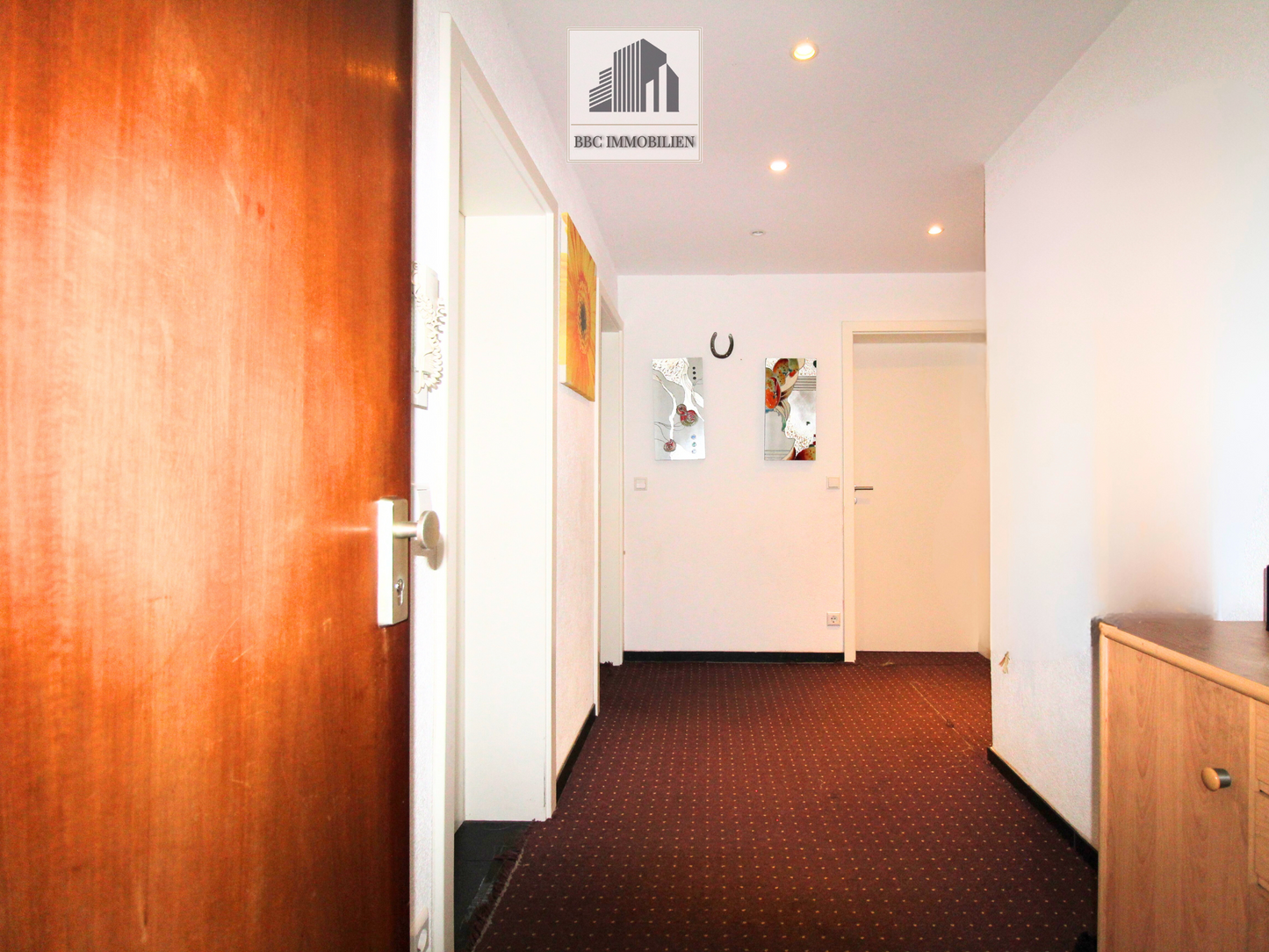 Exklusive 4,5-Zimmer-Wohnung in Reutlingen – modern saniert mit Garage und Keller!