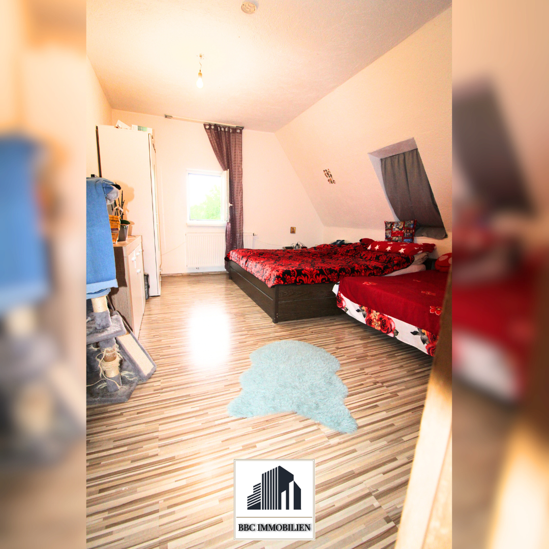 Großzügiges Zweifamilienhaus mit Ausbaupotenzial zum 3-Familienhaus – mit Garten, Garage und Gewölbekeller!